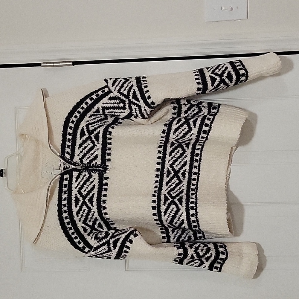 JOIE SWEATER